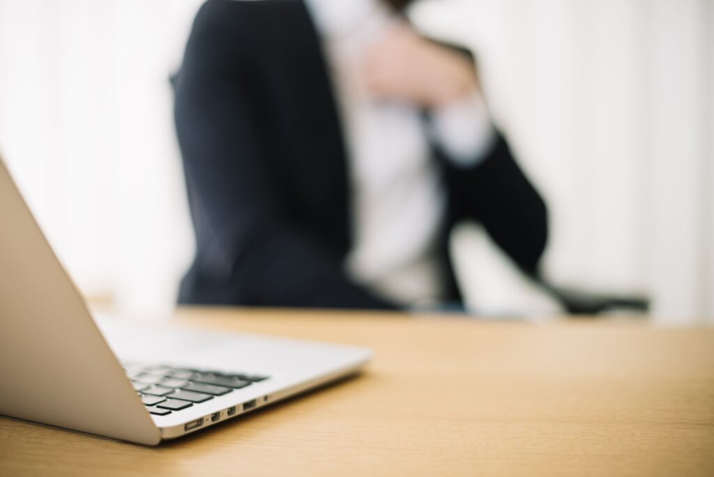 avocat agression physique pour indemnisation sans agresseur identifié